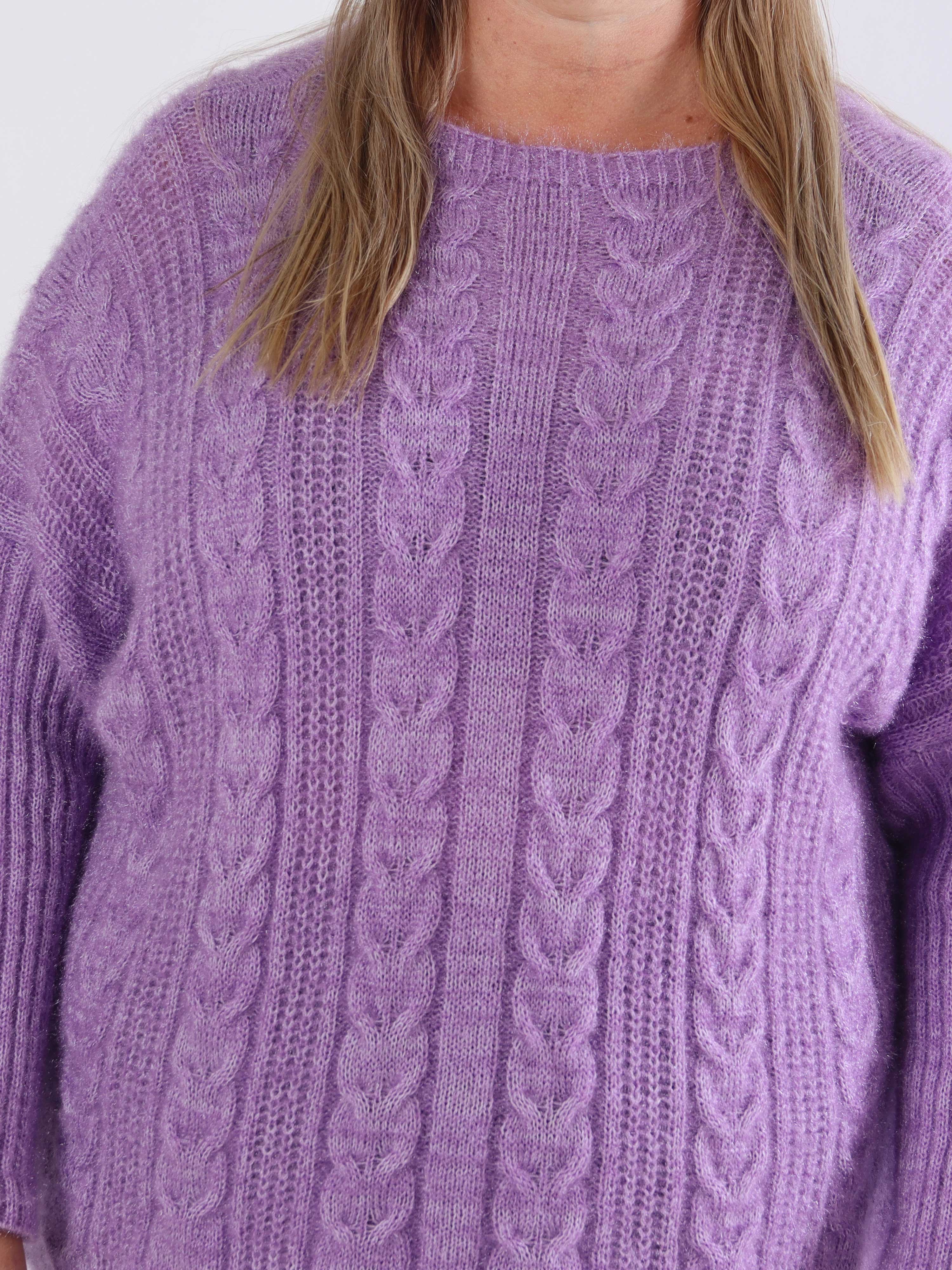 Johanna - Plus size strikbluse med kabelstrik i shiny strik